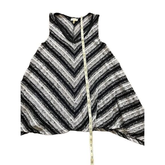 Anthropologie Meadow Rue knit sweater sharkbite hem sleeveless shirt size small - Picture 3 of 8